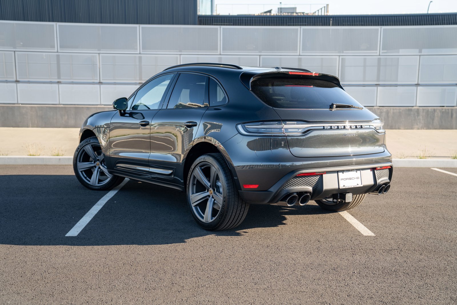 New 2026 Porsche Macan AWD/4WD image 3