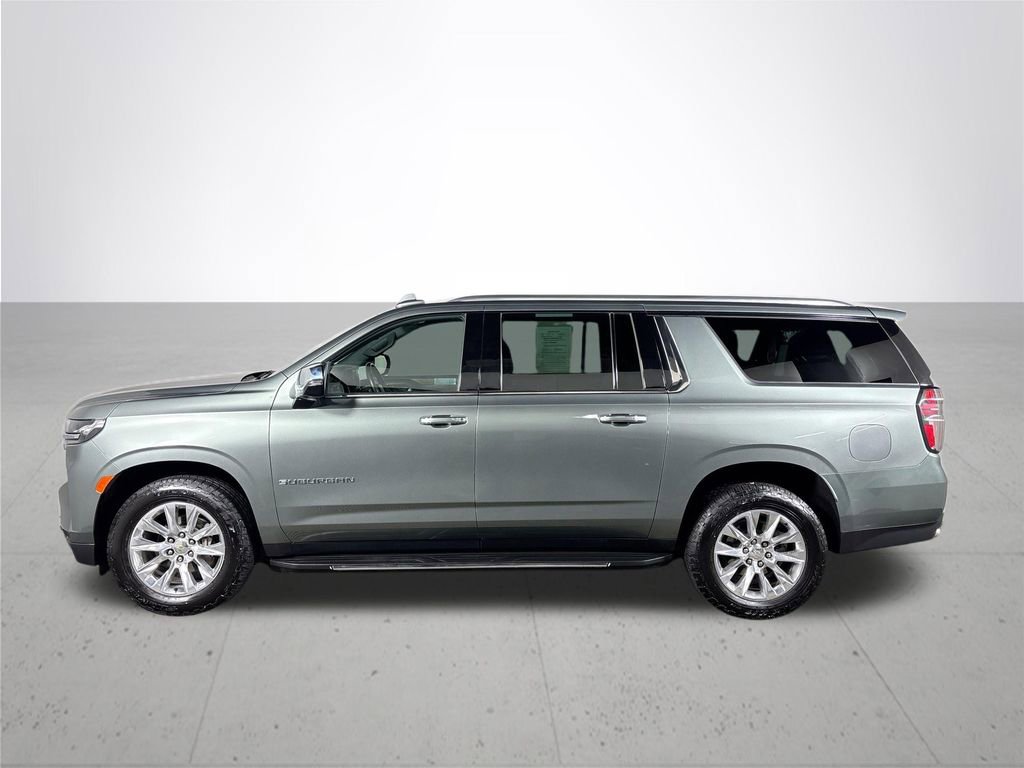 Used 2023 Chevrolet Suburban Premier image 9