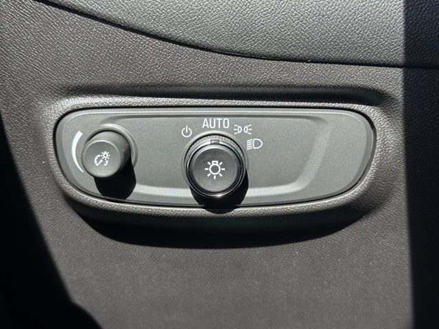 Certified 2023 Chevrolet Equinox LT image 30