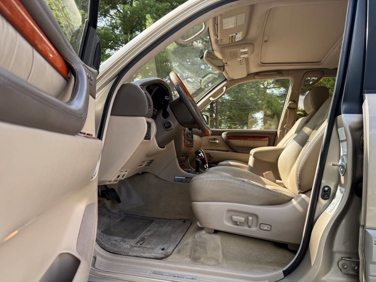 Used 2001 Lexus LX 470 4WD image 43