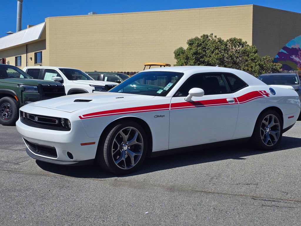 Used 2015 Dodge Challenger R/T Plus image 2