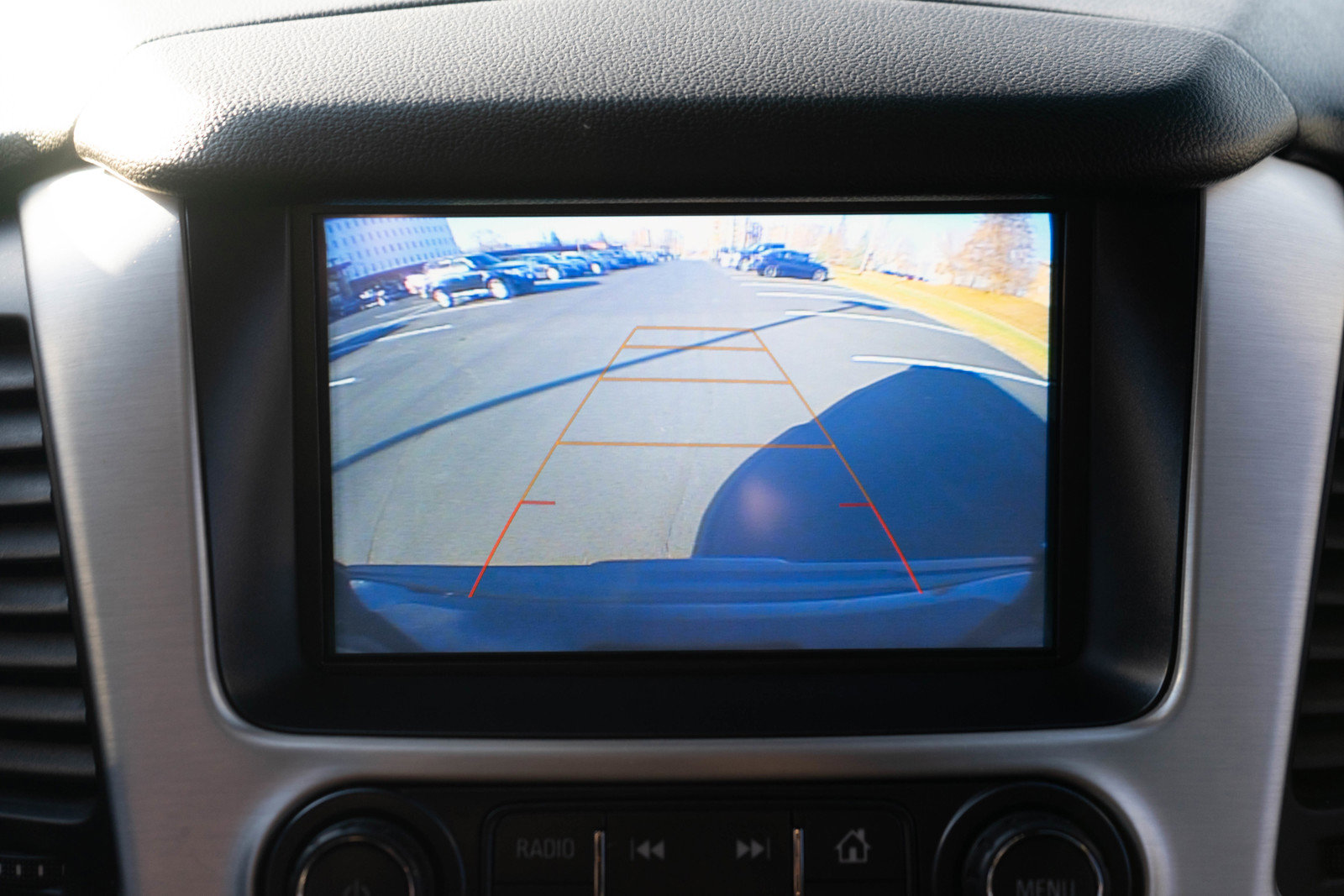 Used 2020 GMC Yukon SLE w/ SLE Value Package image 15