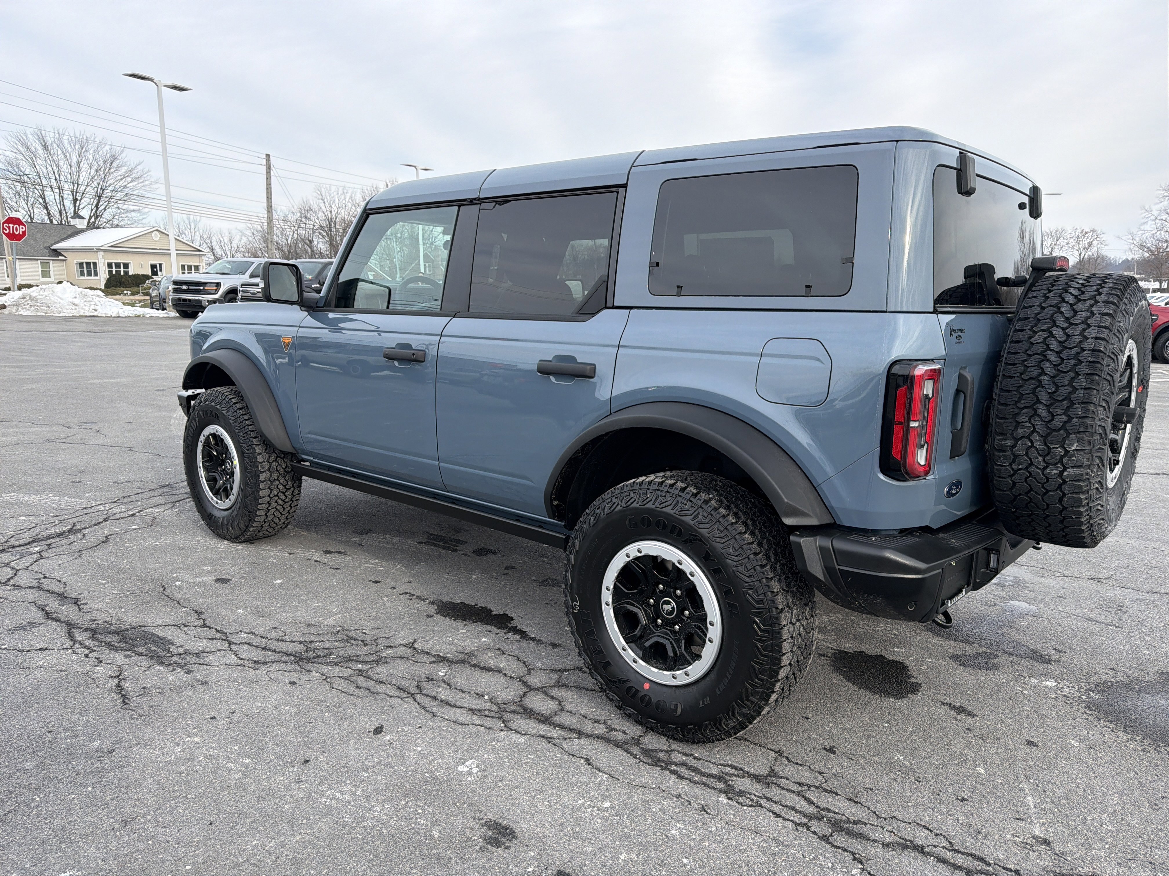 New 2025 Ford Bronco Badlands image 6