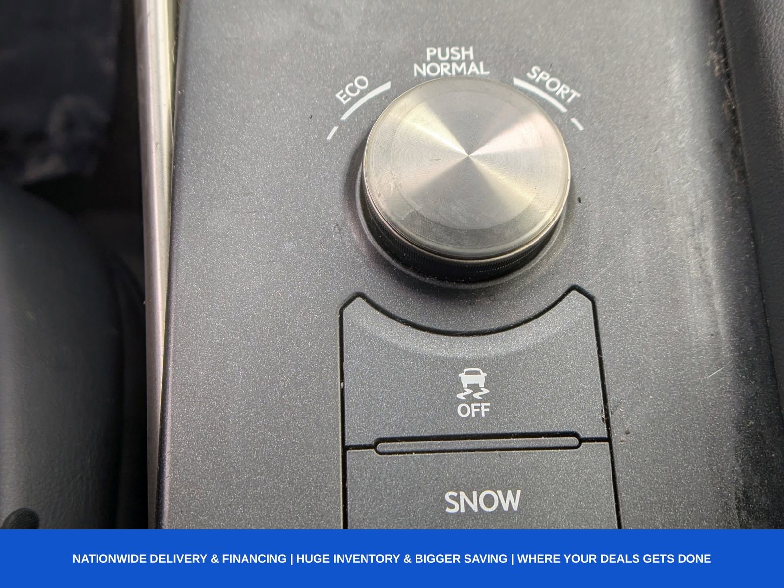 Used 2018 Lexus IS 300 F Sport w/ F Sport Package image 32