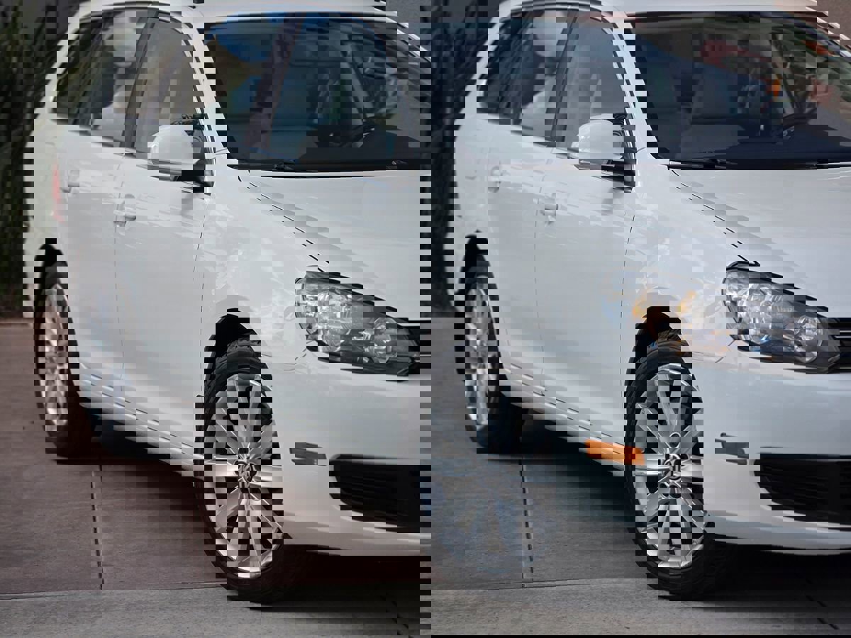 Used 2012 Volkswagen Jetta TDI image 4