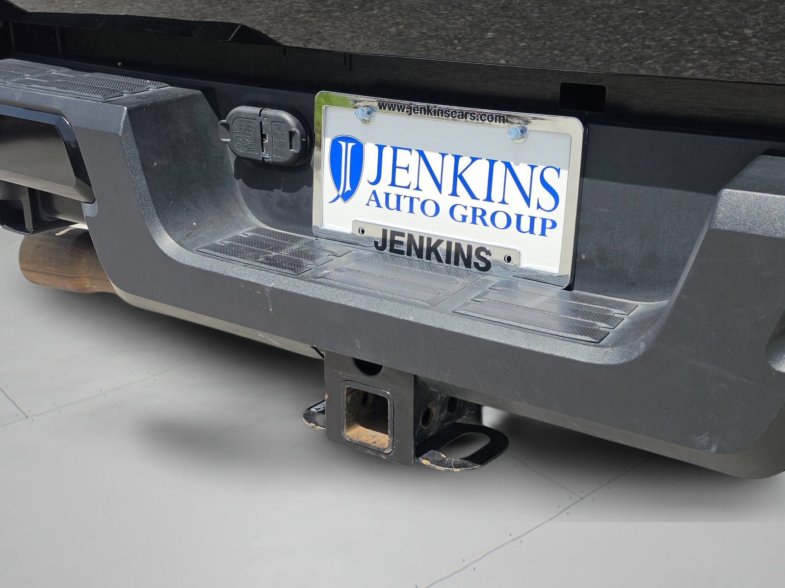 Used 2024 Toyota Tacoma SR5 RWD image 17