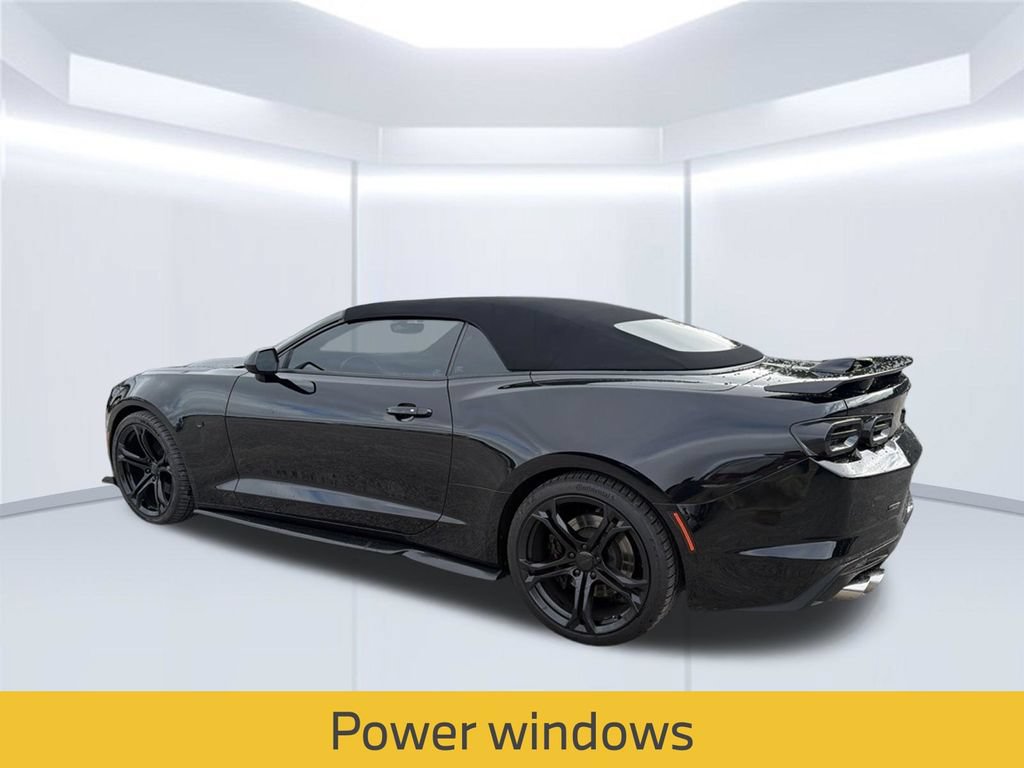 Used 2023 Chevrolet Camaro SS RWD image 16