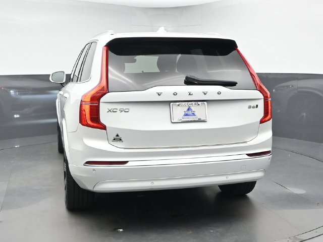 Used 2025 Volvo XC90 B6 Plus w/ Protection Package Premier AWD/4WD image 7