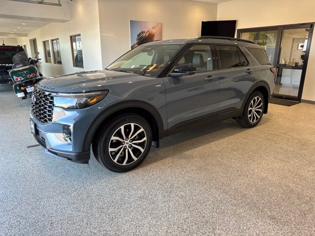 New 2026 Ford Explorer ST-Line AWD/4WD image 4