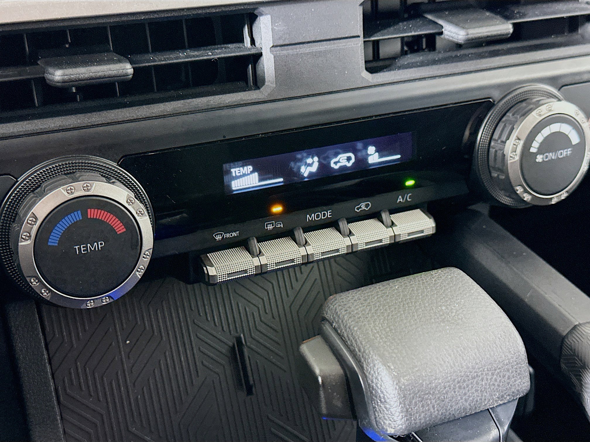 Used 2025 Toyota 4Runner SR5 image 23