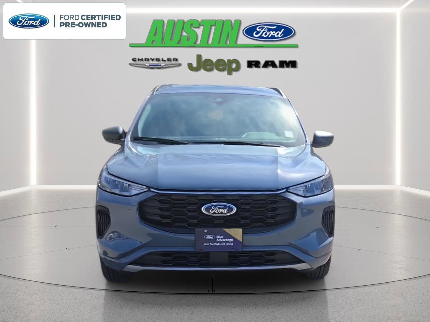 Certified 2023 Ford Escape ST-Line w/ Tech Pack #1 AWD/4WD image 8