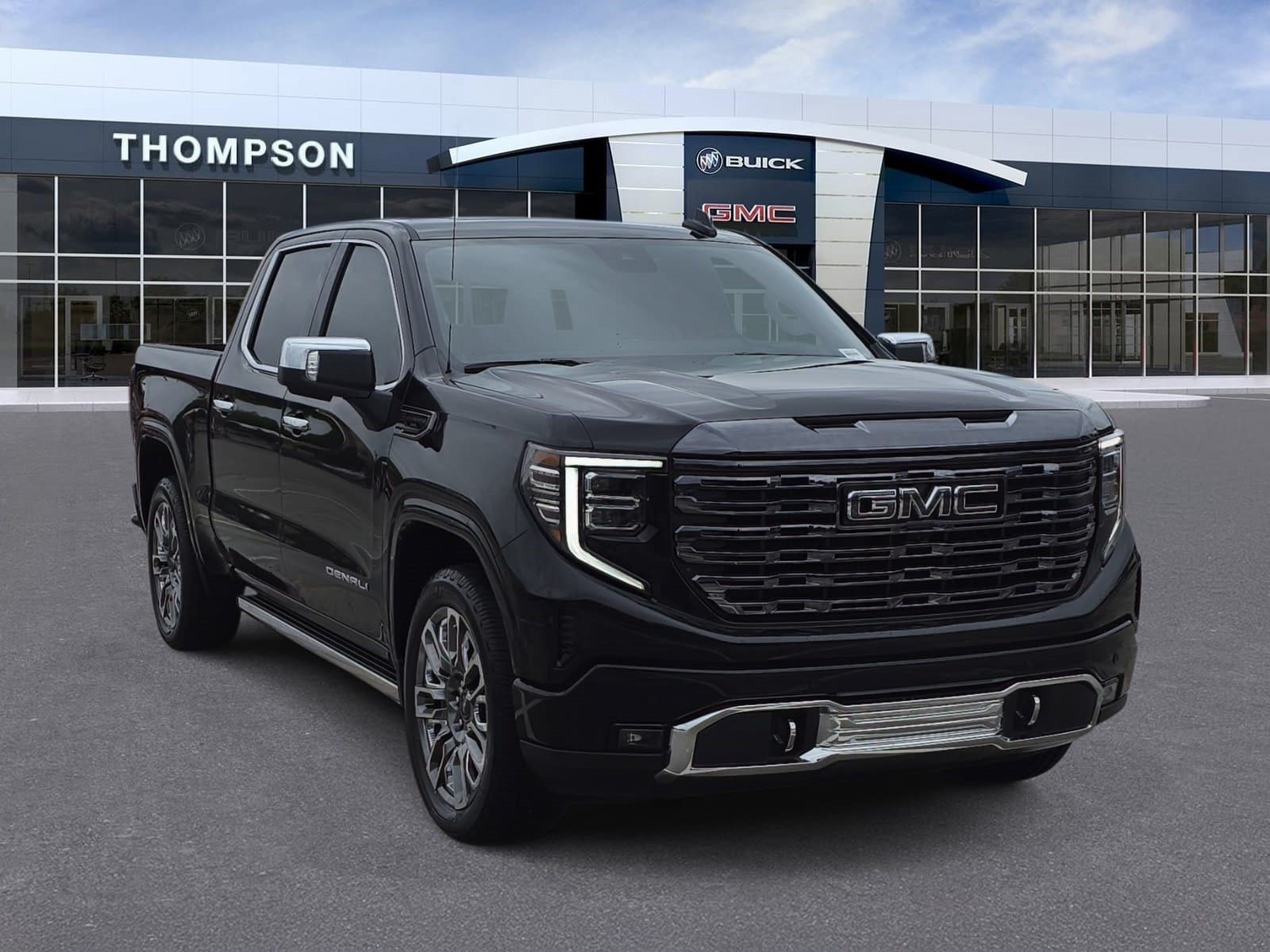 Used 2024 GMC Sierra 1500 Denali Ultimate AWD/4WD image 1