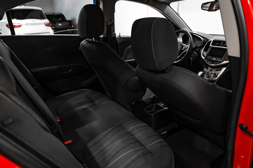 Used 2018 Chevrolet Sonic LT FWD image 34