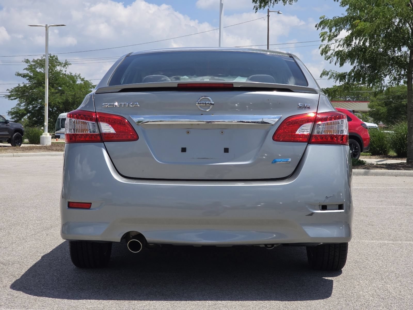 Used 2014 Nissan Sentra SR FWD image 9
