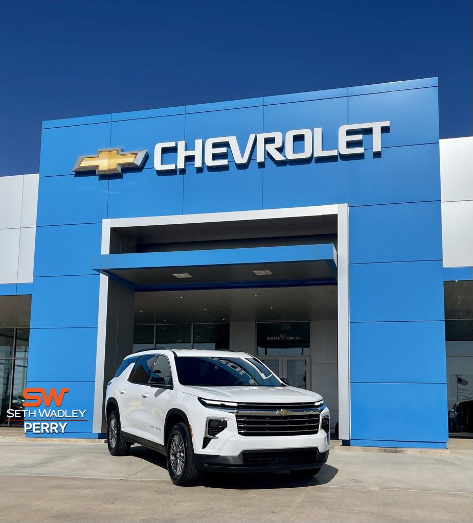 New 2025 Chevrolet Traverse LT w/ Enhanced Driving Package