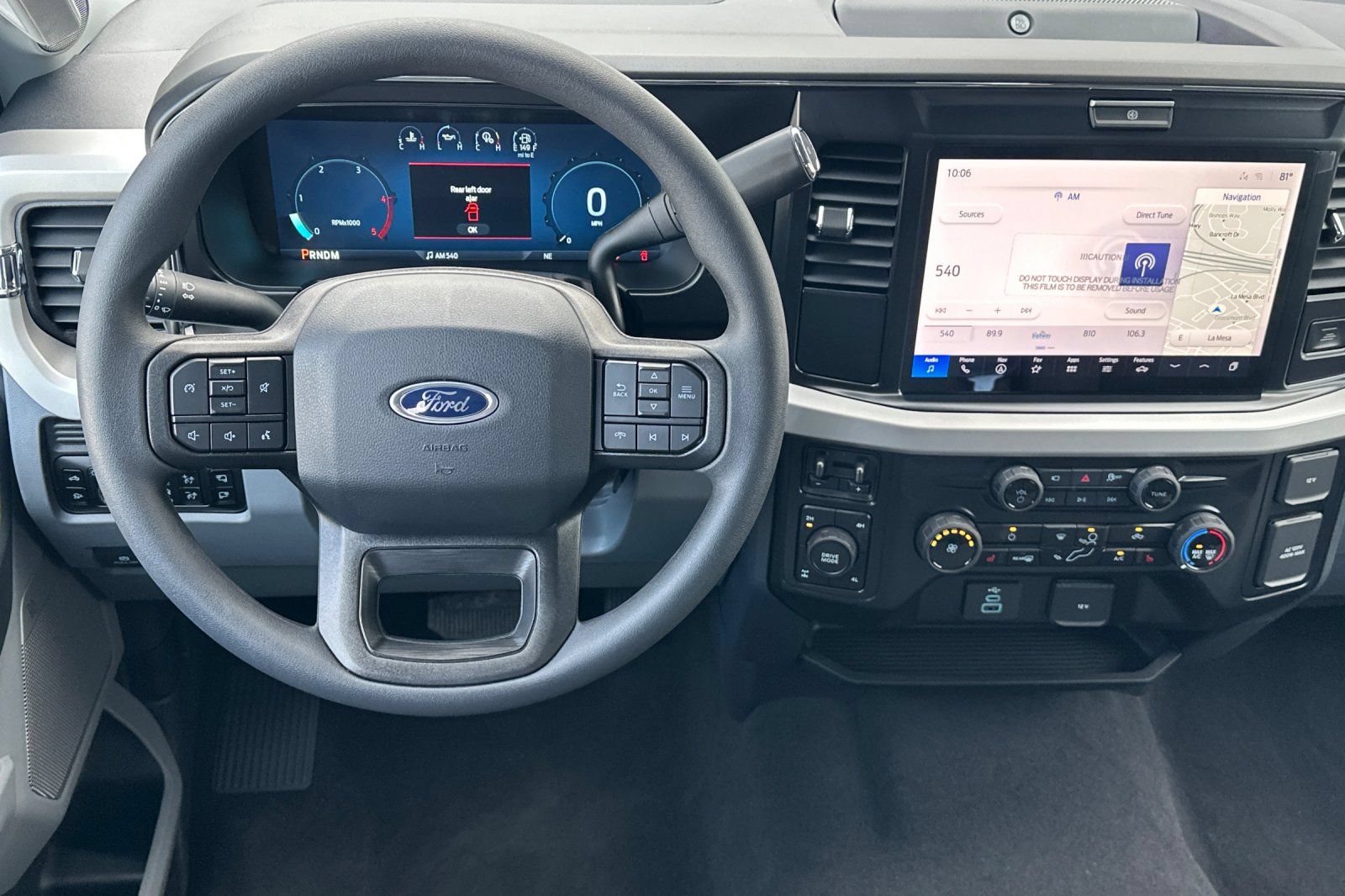 New 2026 Ford F250 XLT w/ XLT Premium Package AWD/4WD image 13