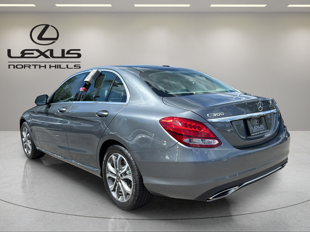 Used 2018 Mercedes-Benz C 300 4MATIC Sedan image 8