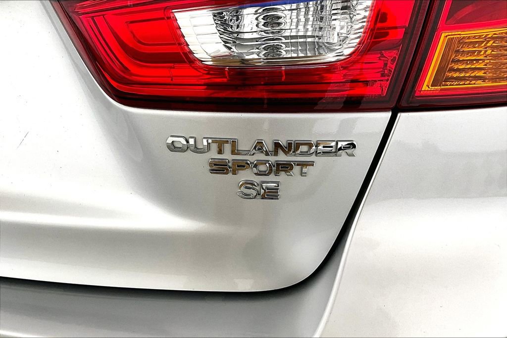 Used 2019 Mitsubishi Outlander Sport SE image 14