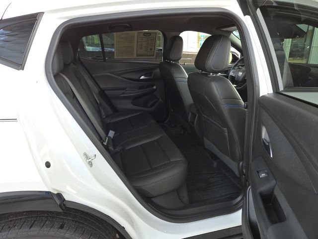 Used 2024 Buick Envista Sport Touring w/ Convenience I Package FWD image 52