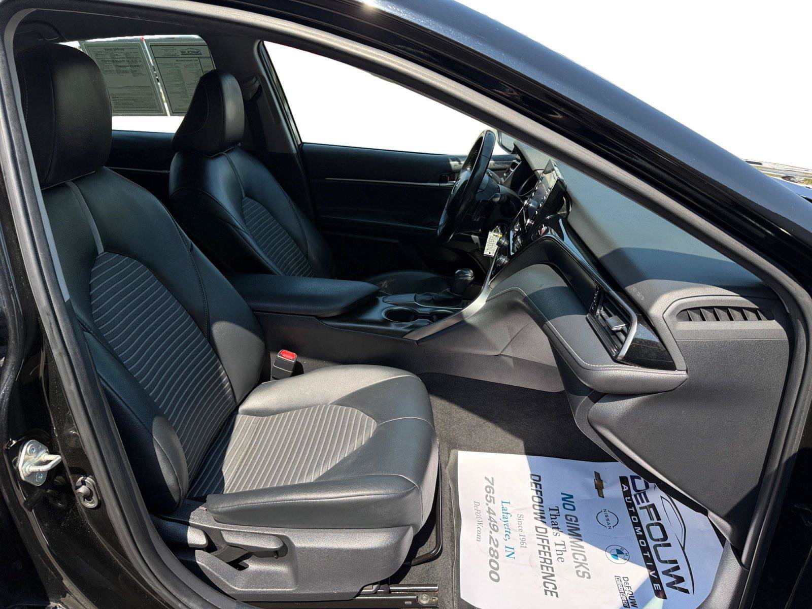 Used 2021 Toyota Camry SE FWD image 24