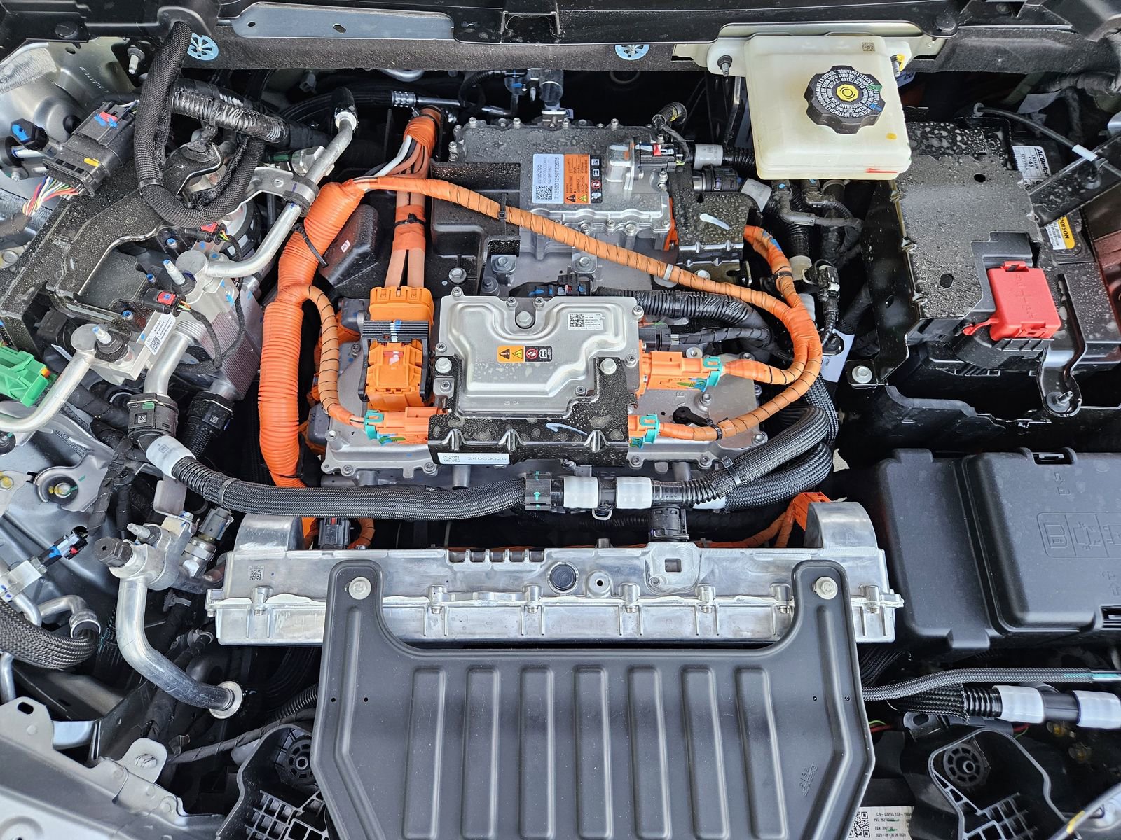 New 2026 Cadillac Optiq Luxury 1 image 27