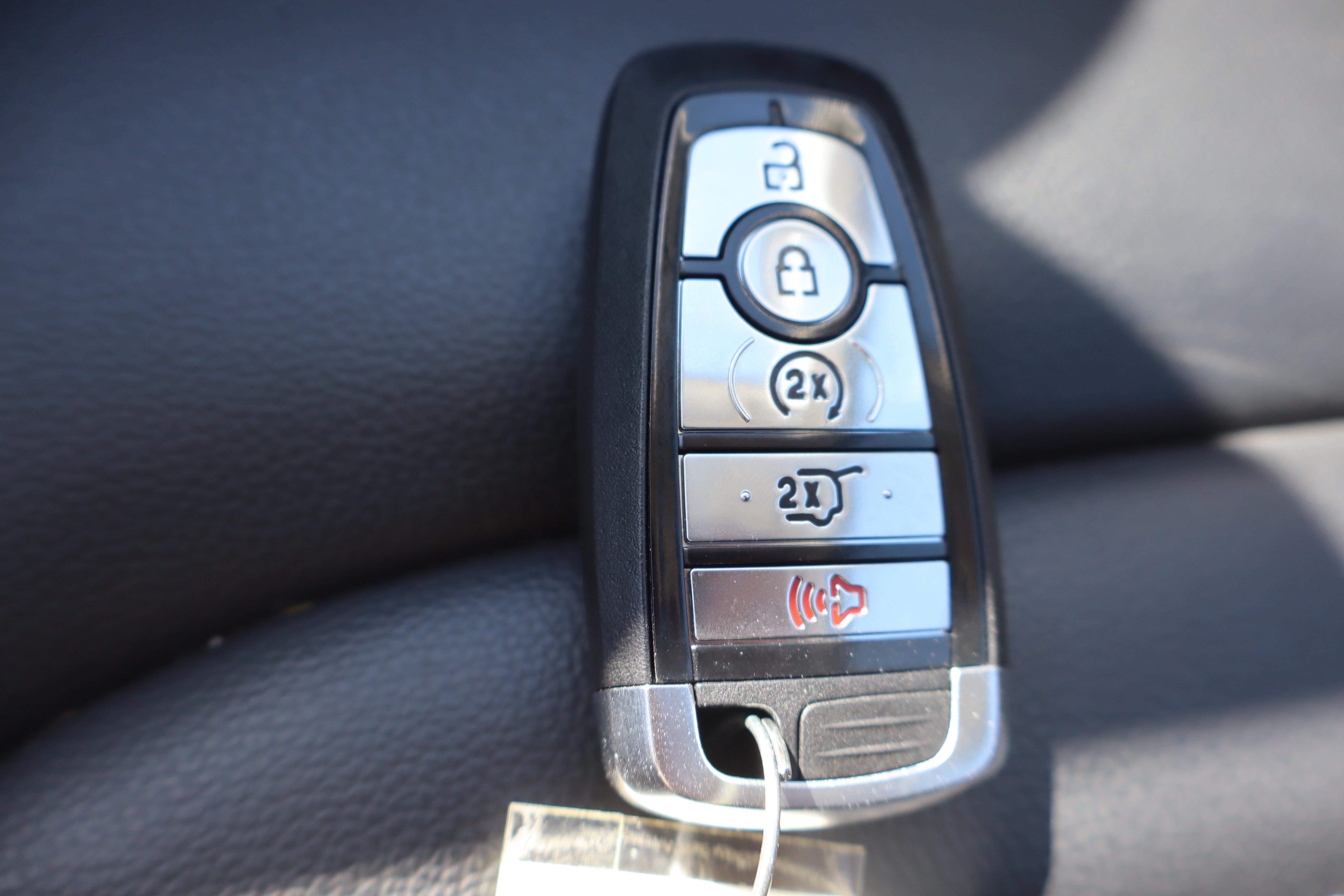 Used 2024 Ford Edge SEL w/ Convenience Package AWD/4WD image 33