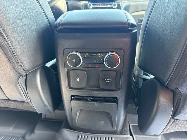 Used 2023 Ford Explorer Limited w/ Equipment Group 301A AWD/4WD image 17