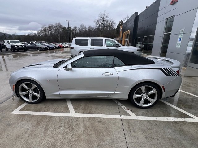 Used 2018 Chevrolet Camaro SS image 6