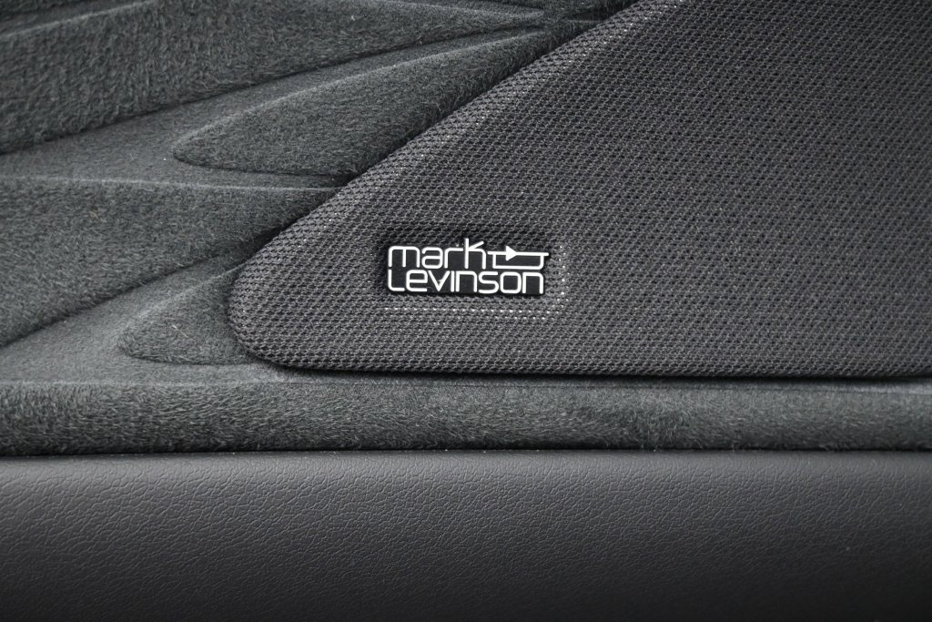 Used 2023 Lexus RX 350 FWD w/ Cold Area Package image 5