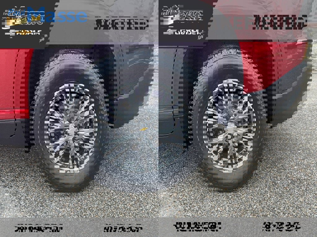 Certified 2024 Chevrolet Traverse LT w/ Trailering Package image 18