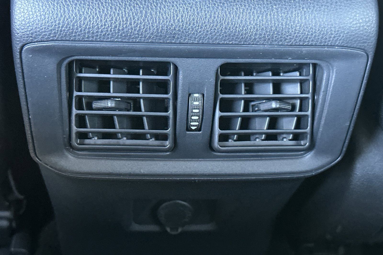 Certified 2025 Toyota RAV4 LE image 16