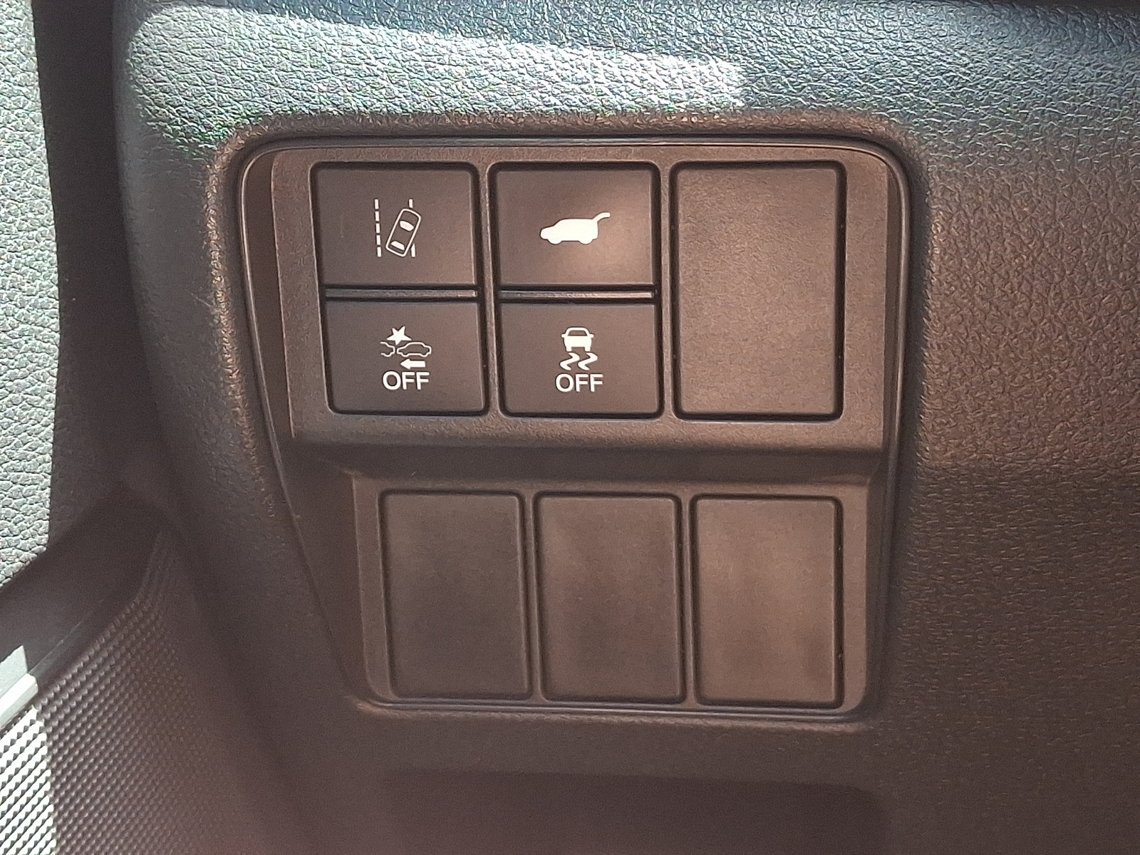 Used 2018 Honda CR-V Touring image 25