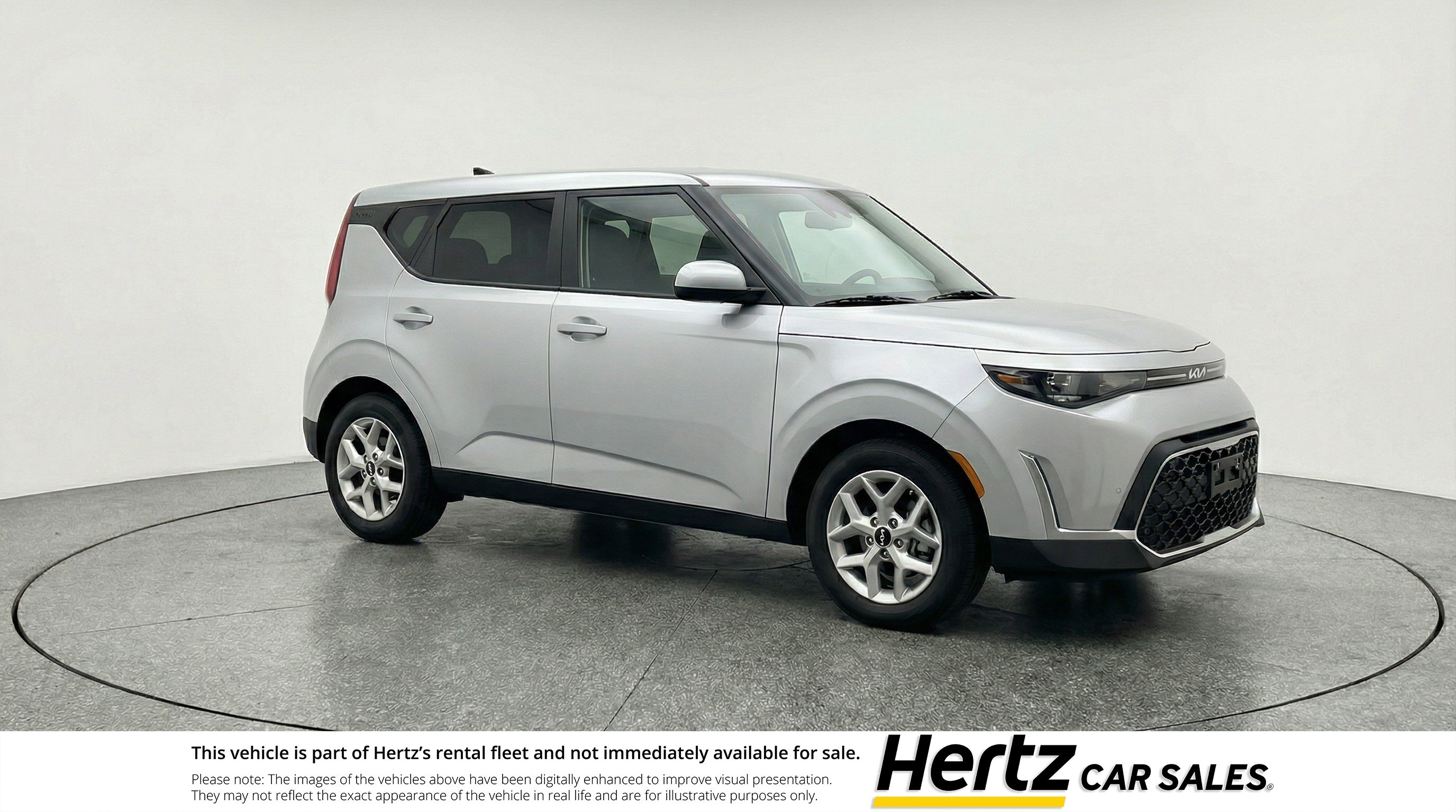 Used 2025 Kia Soul LX w/ LX Technology Package FWD image 1