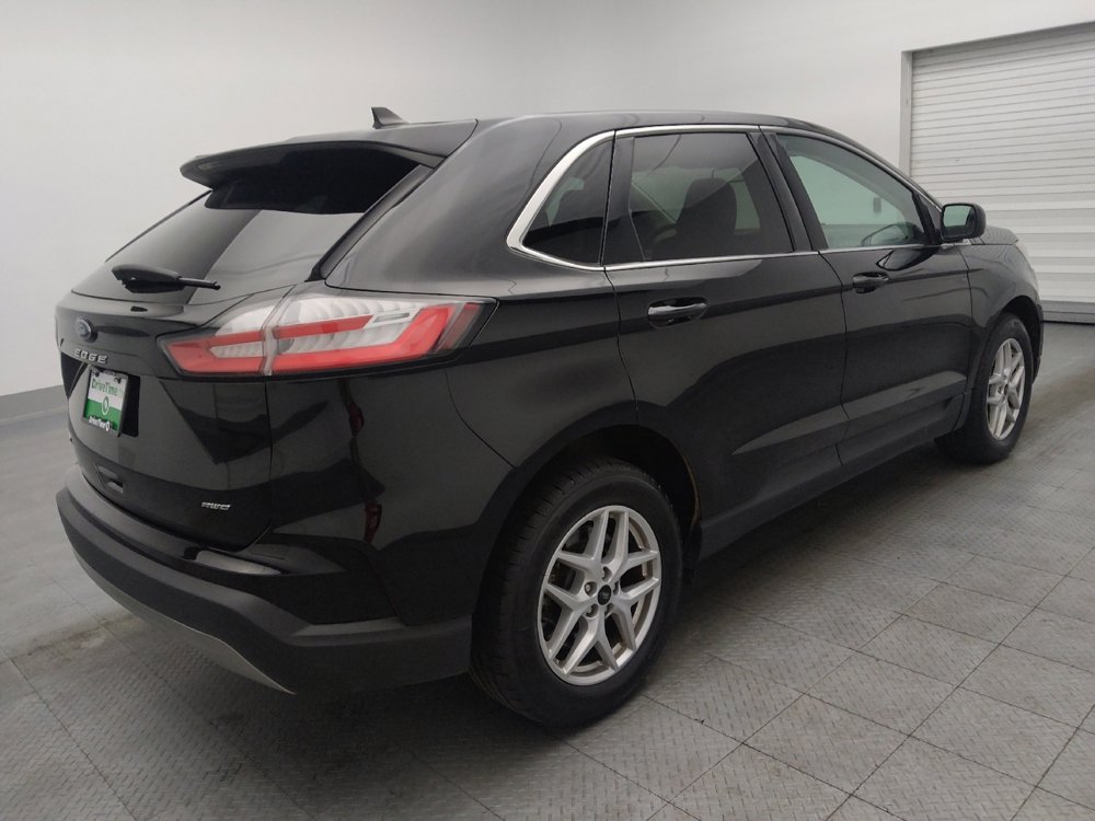 Used 2024 Ford Edge SEL image 10