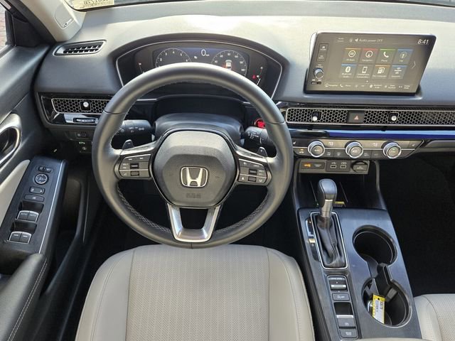 Used 2023 Honda Civic Touring image 17