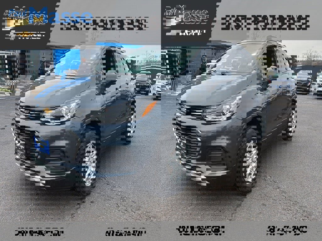 Certified 2022 Chevrolet Trax LT w/ LT Convenience Package image 1
