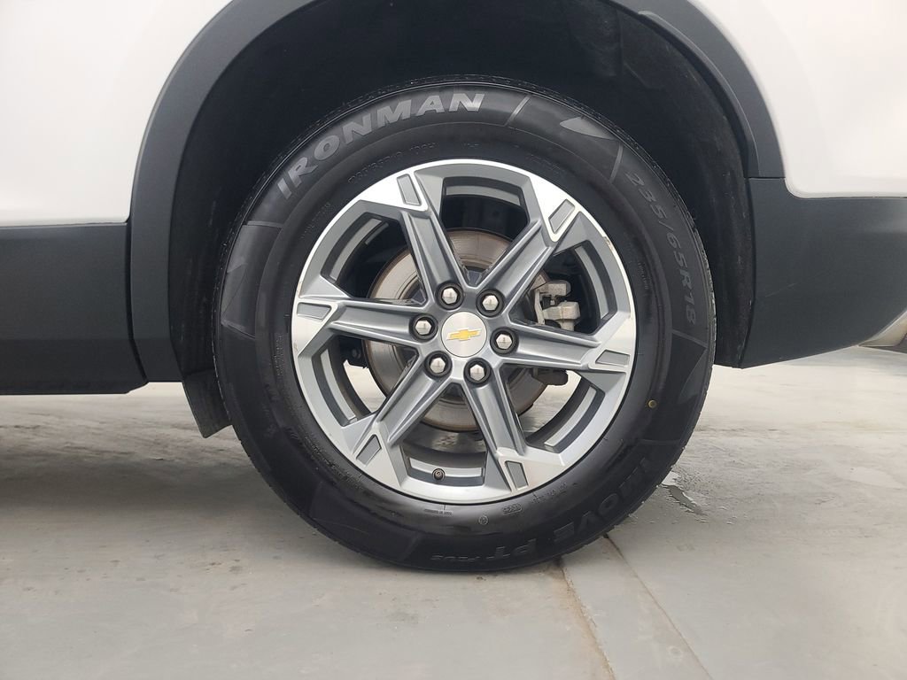 Used 2024 Chevrolet Blazer LT AWD/4WD image 10
