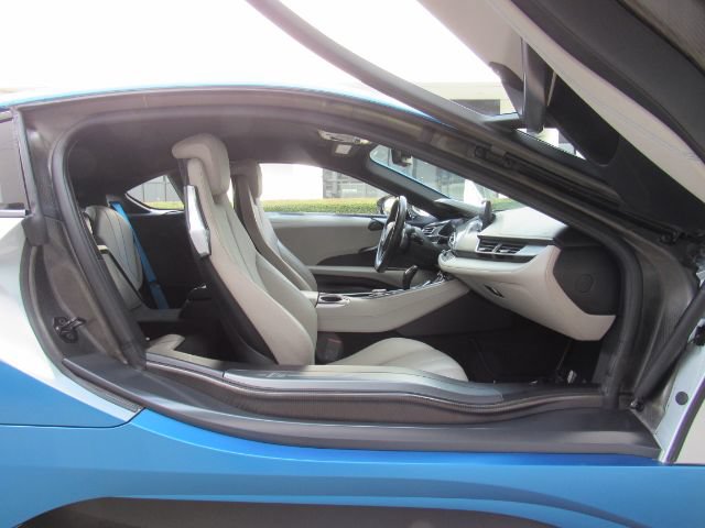 Used 2014 BMW i8 AWD/4WD image 19