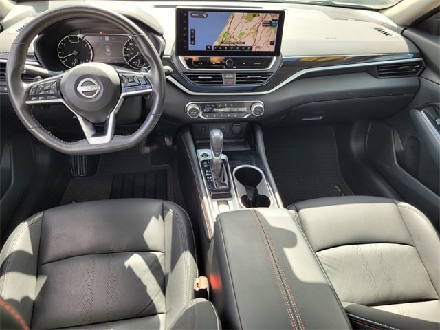Used 2024 Nissan Altima 2.0 SR image 15