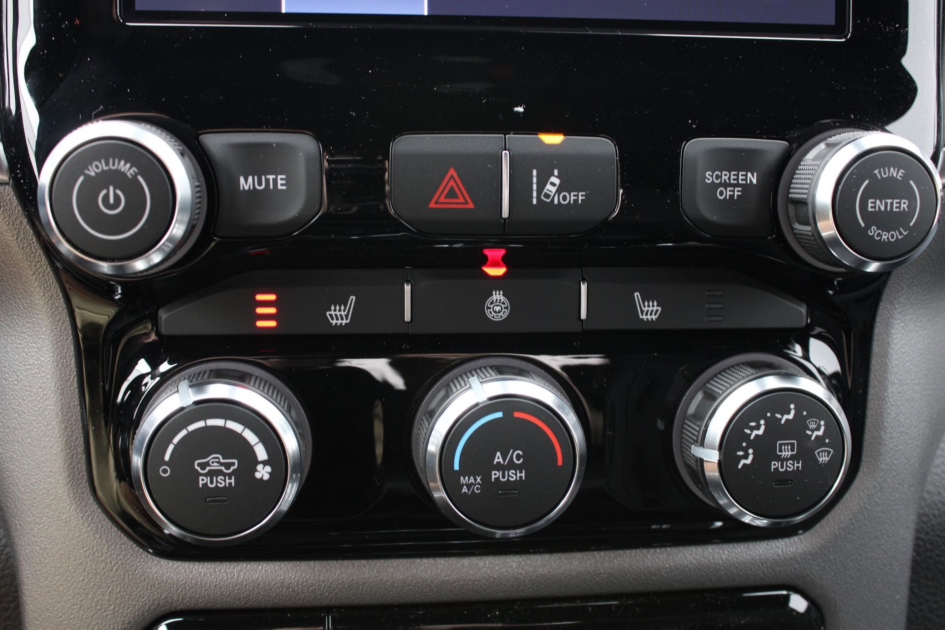 New 2026 RAM 1500 Big Horn w/ Night Edition AWD/4WD image 38