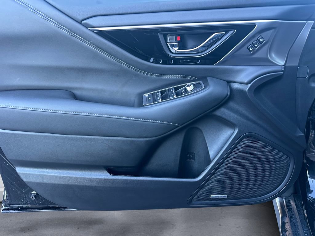 Certified 2025 Subaru Outback Limited image 12