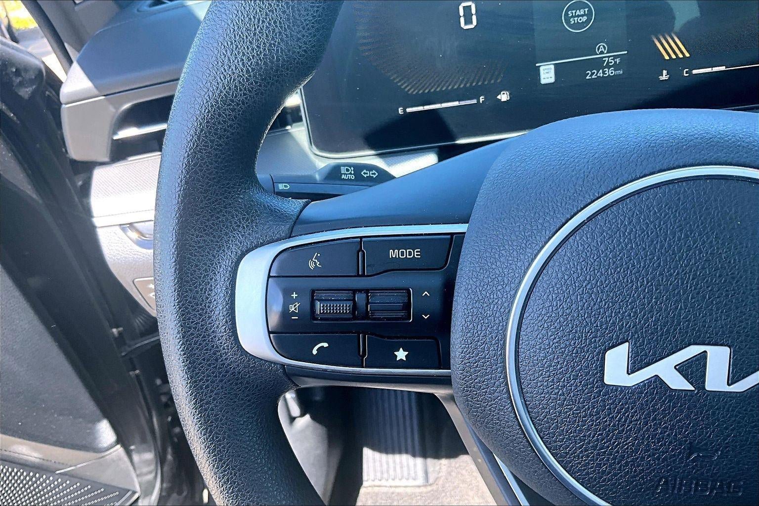 Used 2025 Kia K5 LXS FWD image 11