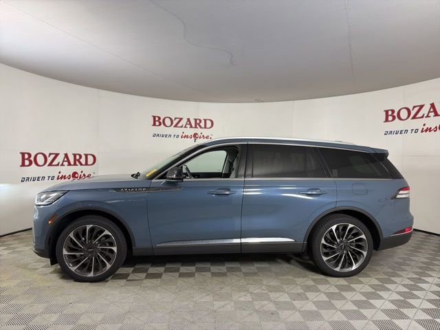 Used 2025 Lincoln Aviator Reserve w/ Equipment Group 201A image 5
