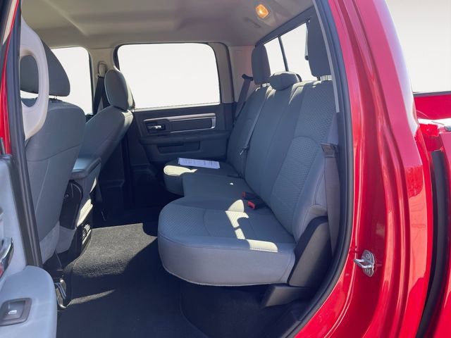 Used 2019 RAM 1500 Classic SLT image 13