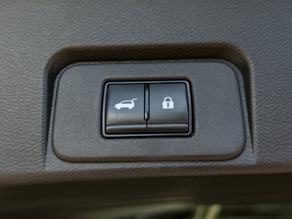 Used 2023 Nissan Rogue Platinum w/ Platinum Premium Package FWD image 42