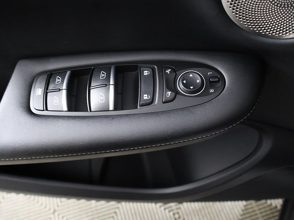 Used 2023 INFINITI QX50 Sport FWD image 35