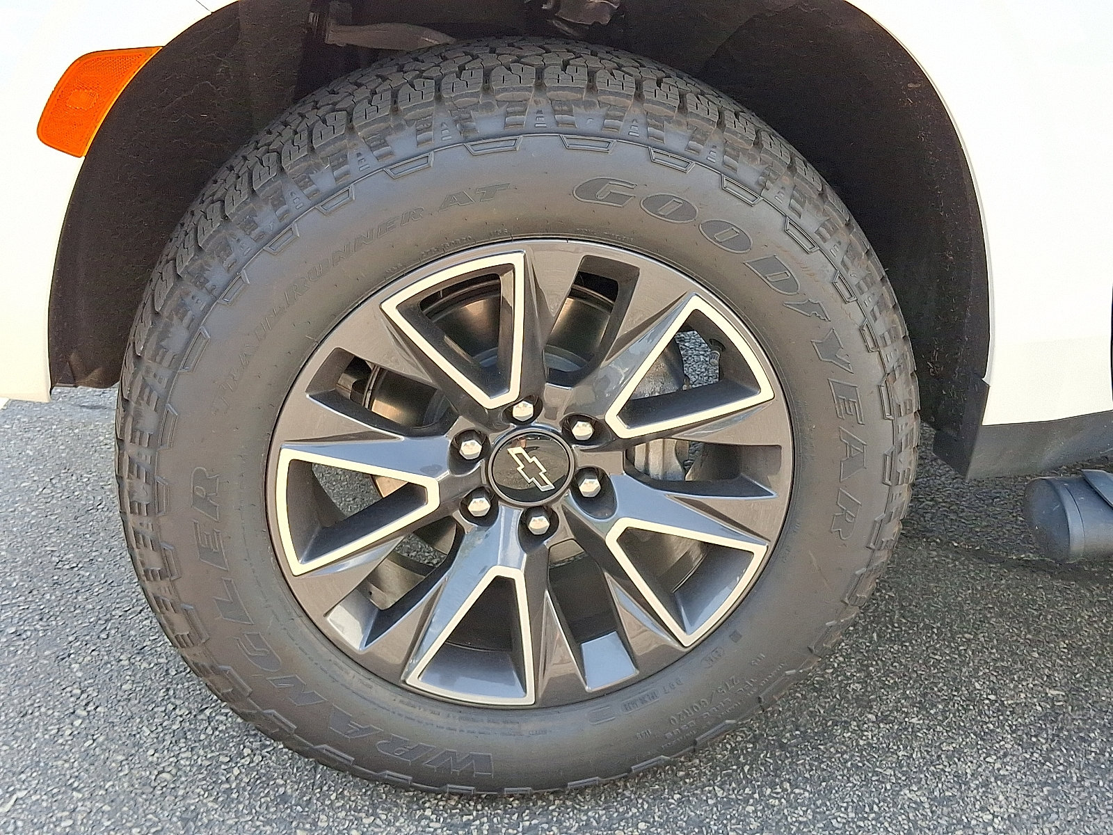 Certified 2021 Chevrolet Tahoe Z71 w/ Luxury Package image 11