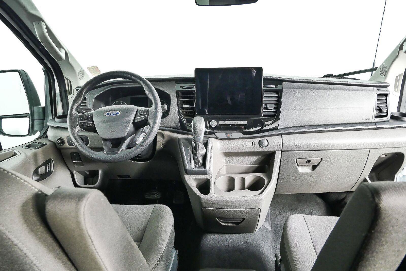 Used 2023 Ford Transit 350 XLT RWD image 16