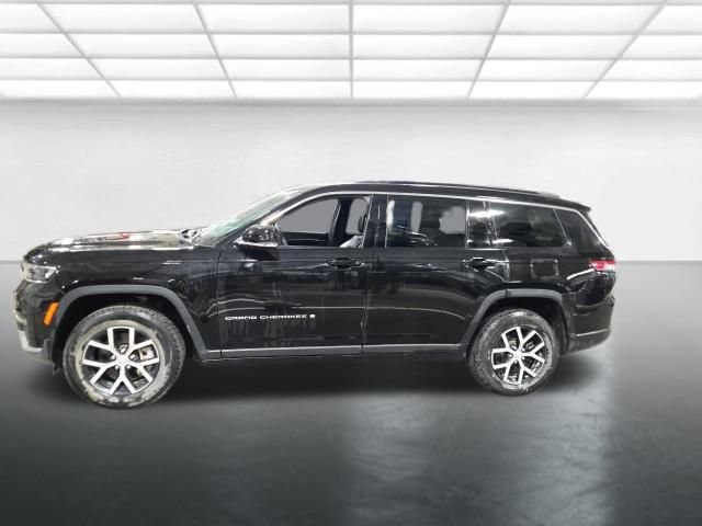 Used 2025 Jeep Grand Cherokee L Limited AWD/4WD image 7