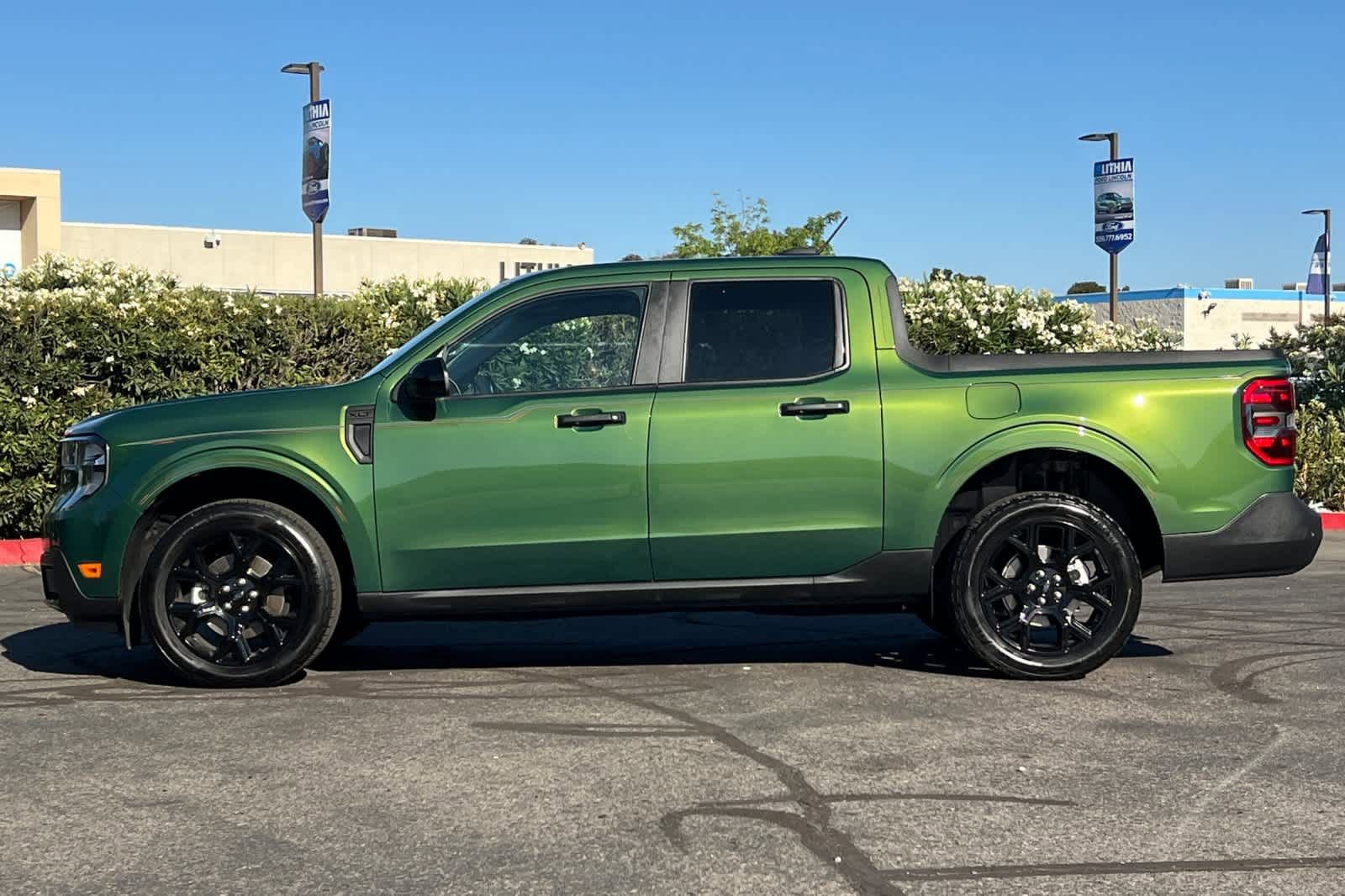 Certified 2025 Ford Maverick XLT w/ Black Appearance Package AWD/4WD image 6